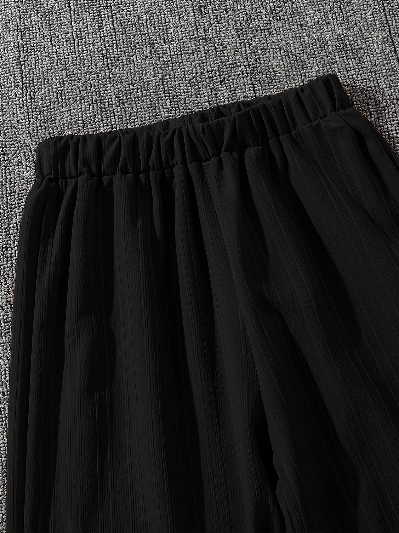 Effortless Style Meets Everyday Comfort