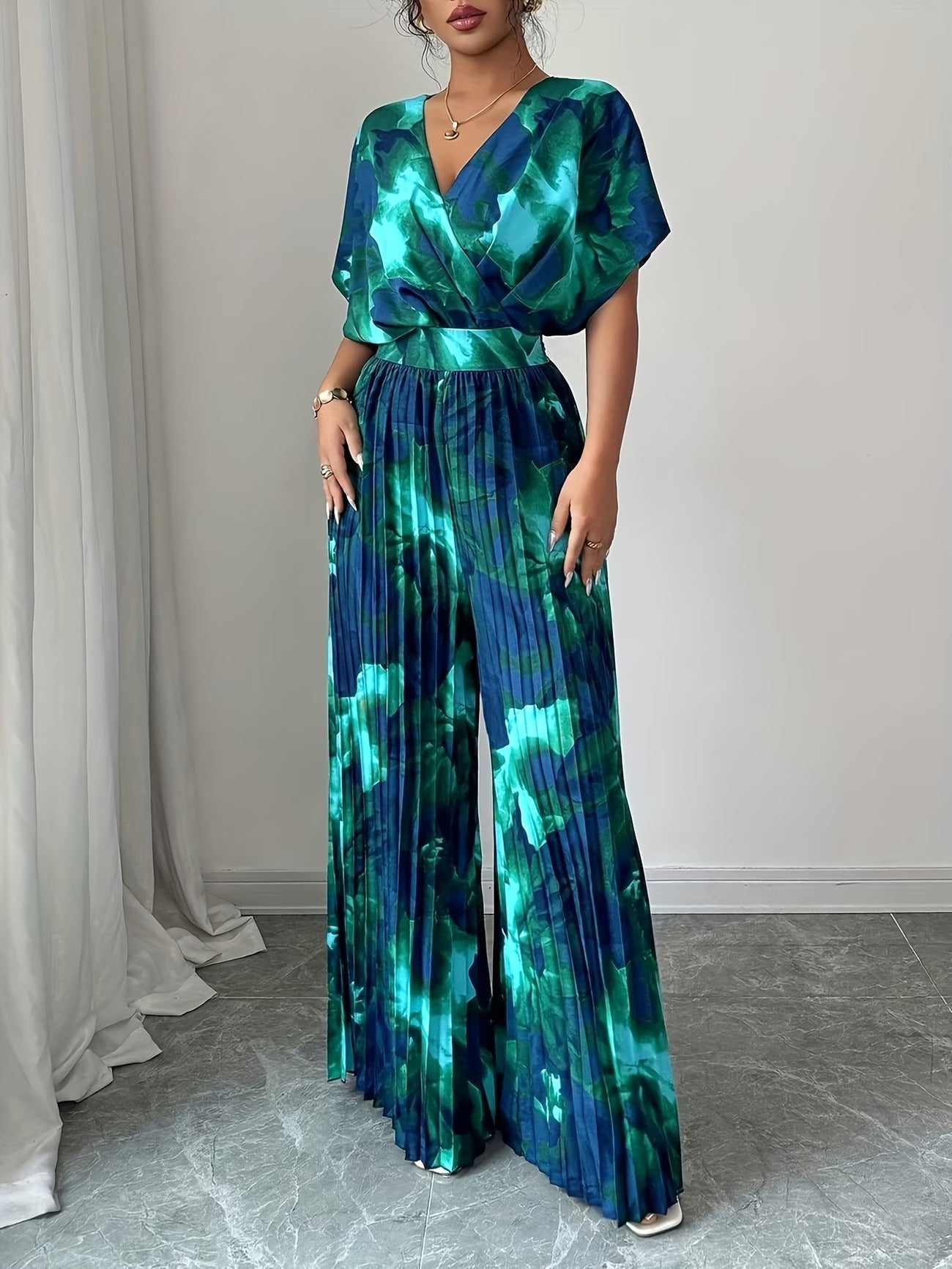 Elegant Women’s Batwing Sleeve Jumpsuit – V-Neck Abstract Print Wide-Leg Summer Outfit