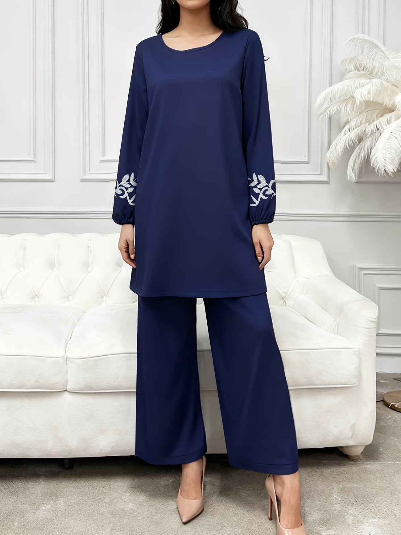 Women’s Elegant Ridas Abaya Two-Piece Set – Plant Print Long Sleeve Crop Top with Matching Pants (Perfect for Ramadan & Eid Wear)