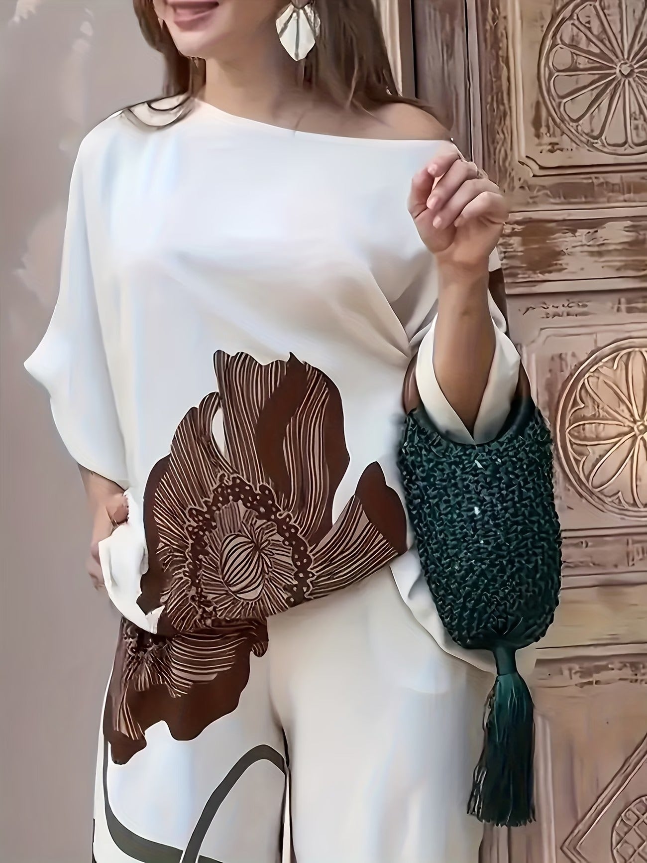 Elegant Floral Print Women’s Co-Ord Set – Comfortable Short Sleeve Top & Flowy Elastic Waist Pants