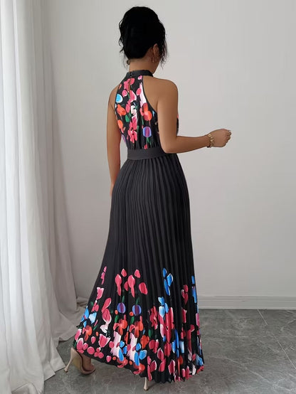 Elegant Floral Halter Neck Pleated Dress – Stylish & Comfortable Summer Outfit for Women