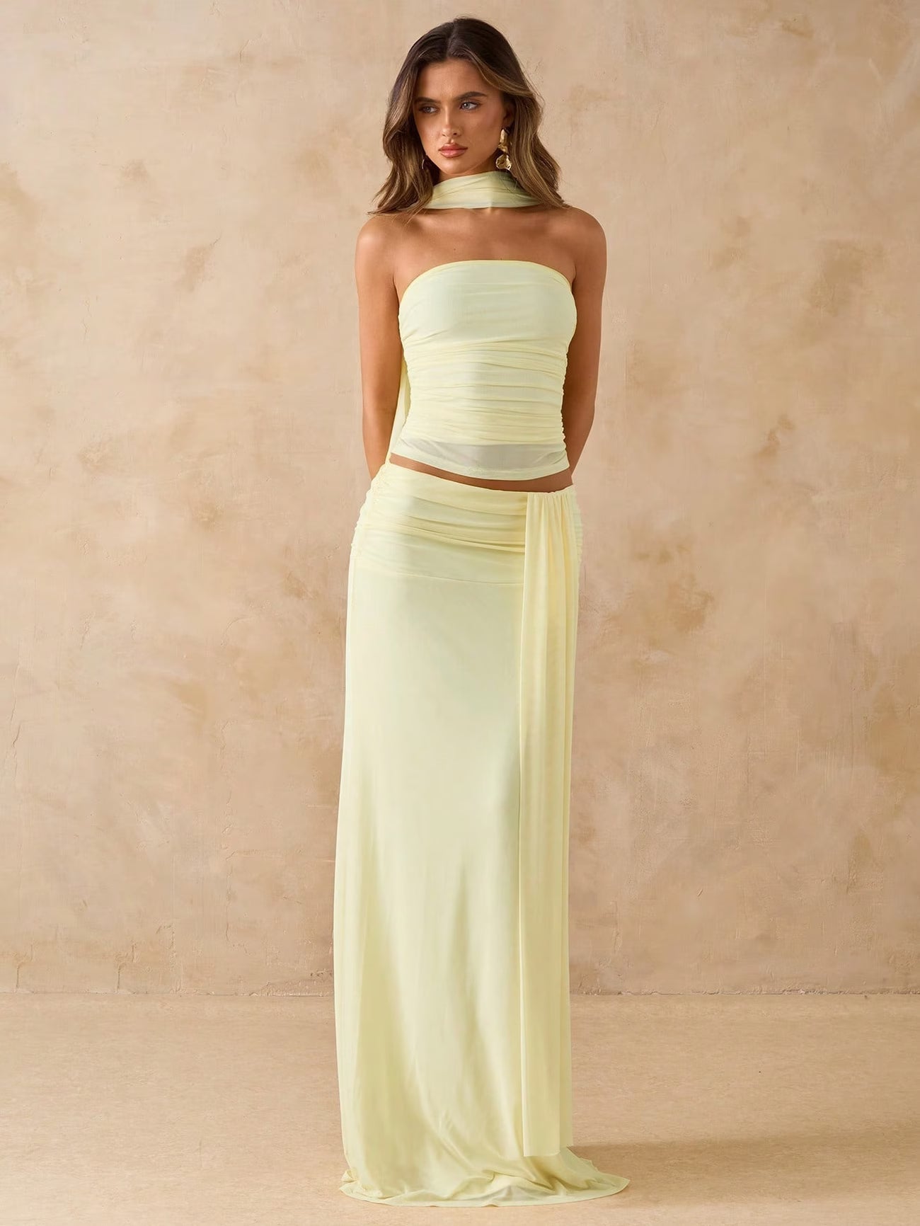 Elegant Draped Bodycon Co-Ord Set 💖