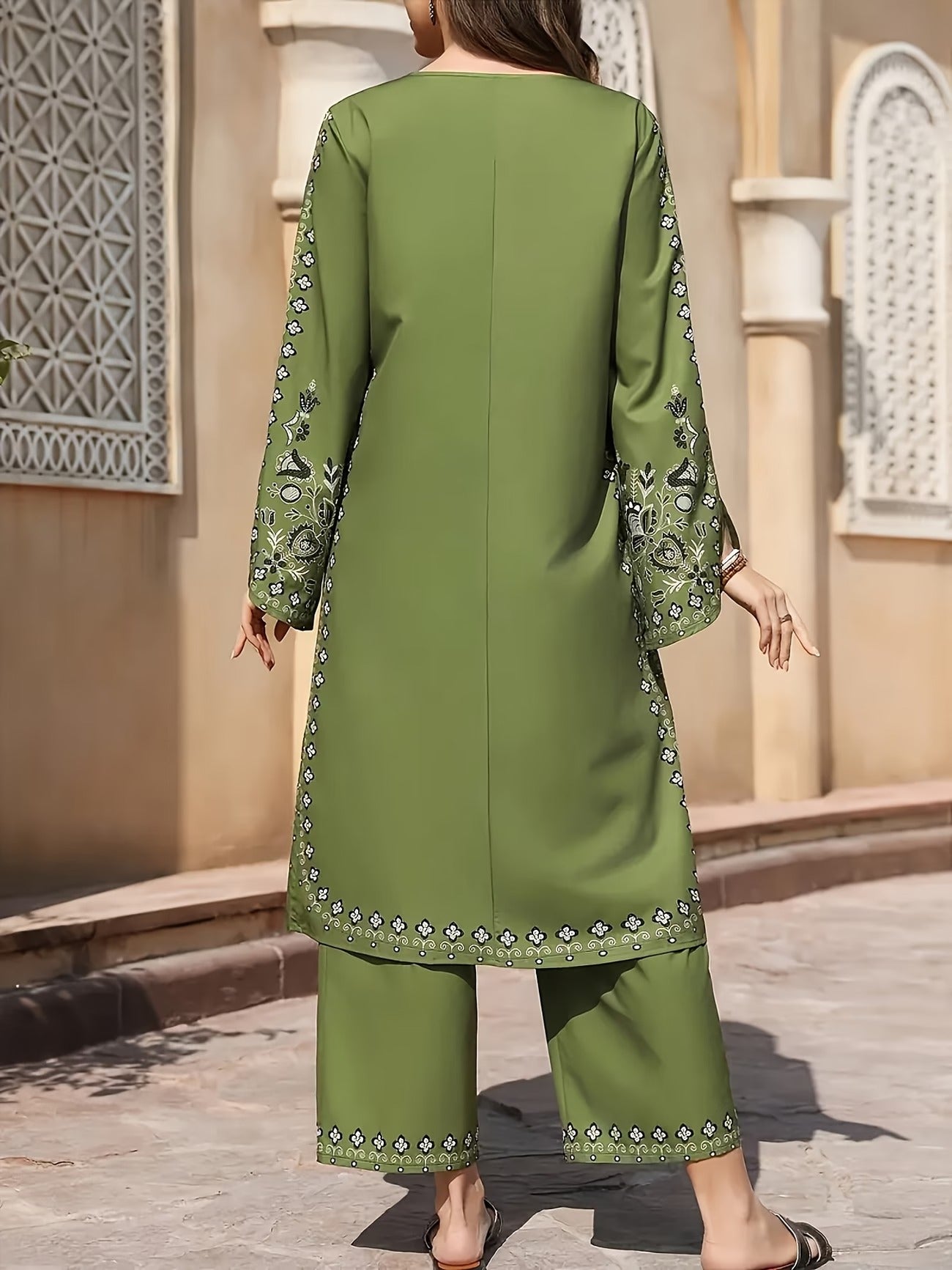 Women’s Elegant Floral Two-Piece Set – Long Sleeve Round Neck Tassel Top with Extended Pants (Middle East Inspired Casual Outfit