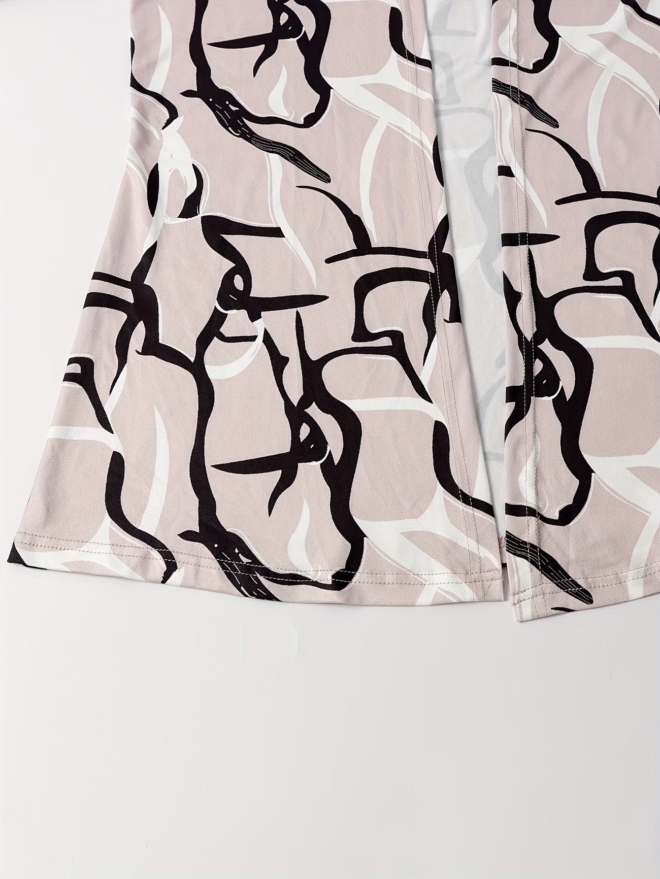Elegant Printed Long-Sleeve Jacket with Vest & Casual Pants – Stylish 3-Piece Women’s Suit Set