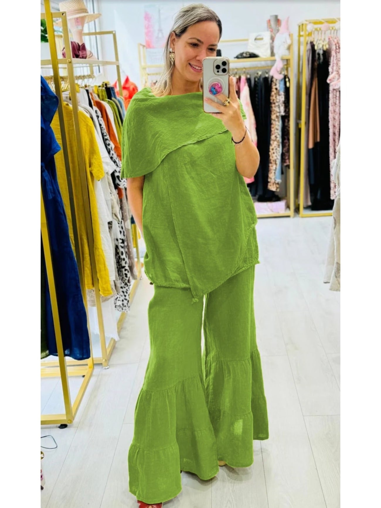 CurveMuse Casual Two-Piece Outfit