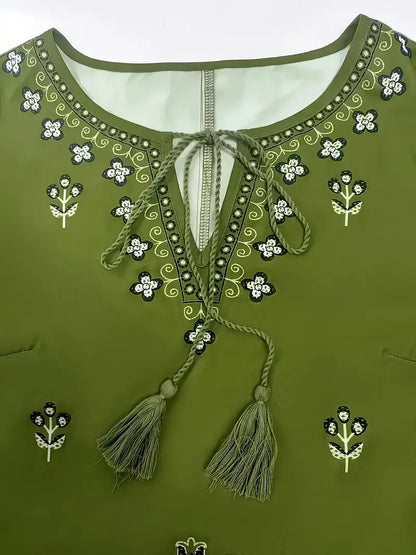 Traditional Green Floral Print Kurtis Set for Women – Long Sleeve Ethnic Dress with Textured Pants
