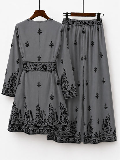 Floral Elegance Women's Matching Top & Pants Set