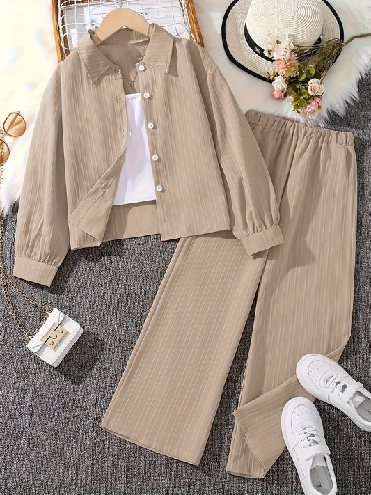 Effortless Style Meets Everyday Comfort